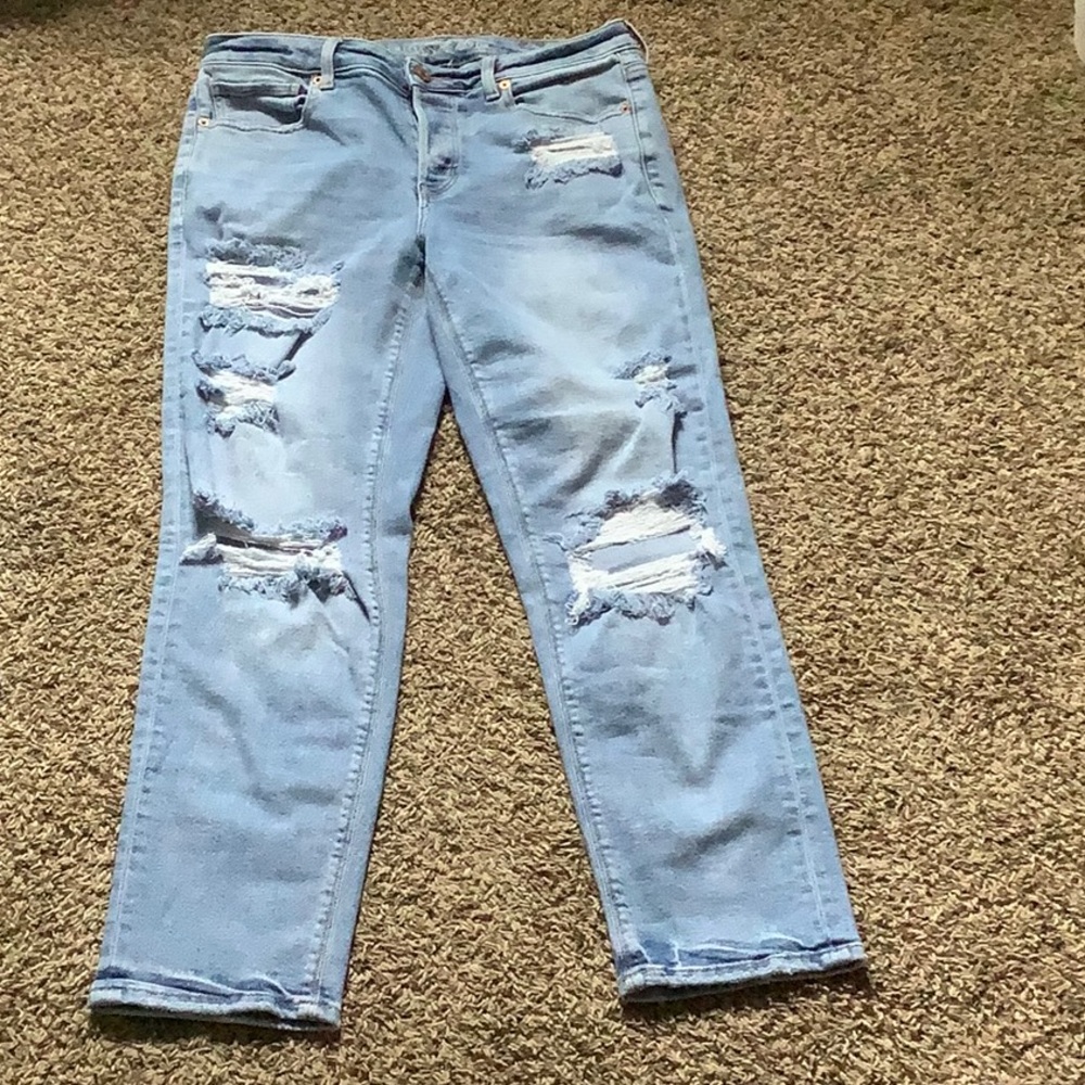Womens (8) American Eagle,Light blue ripped Jeans